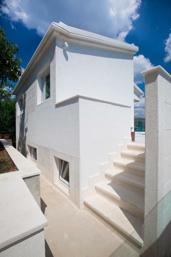 Casa Blanca White House Donji Okrug (Ciovo) Exterior foto